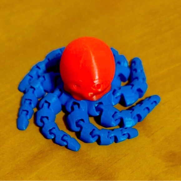3D Printed Octopus Fidget Spinner 🐙 - Picture 11 of 11